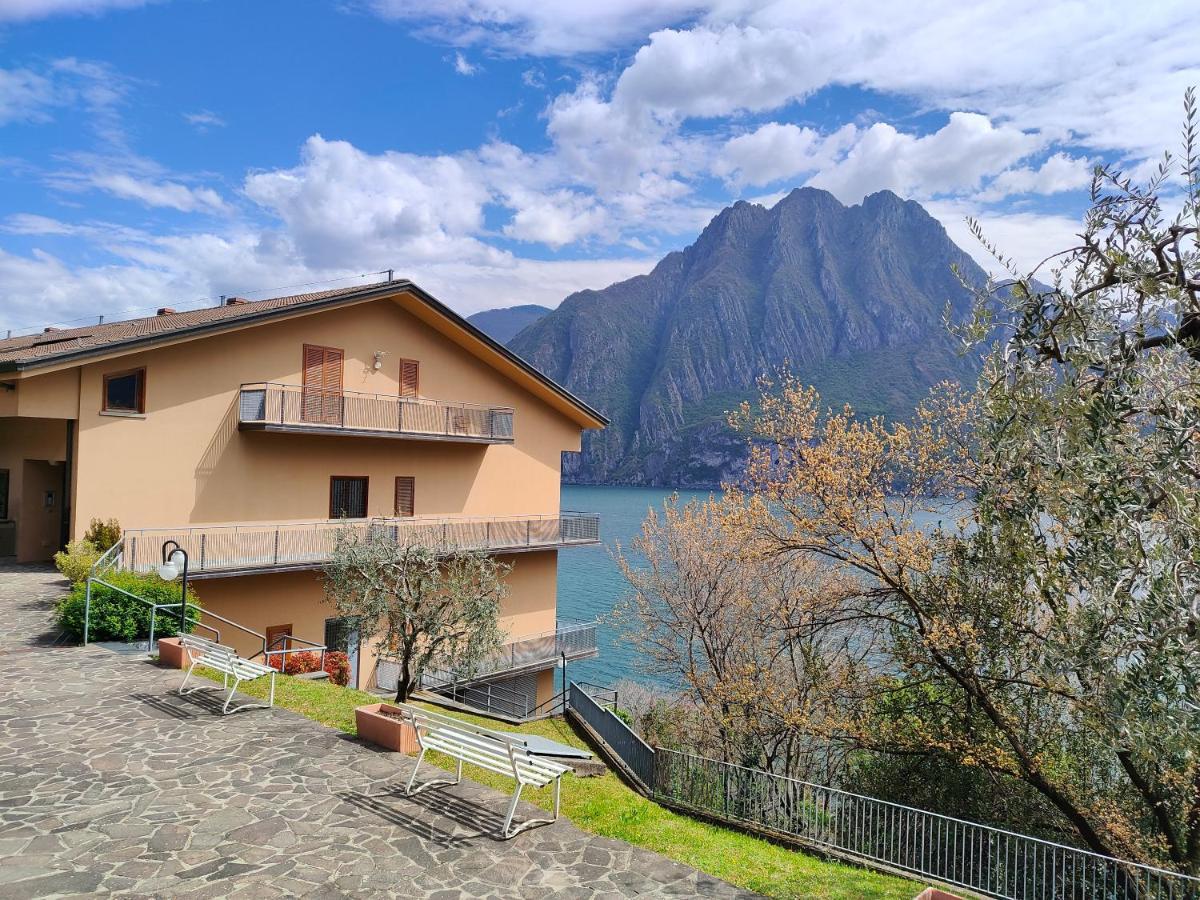 Iseolakerental- Casa Trentapassi Riva di Solto Bagian luar foto
