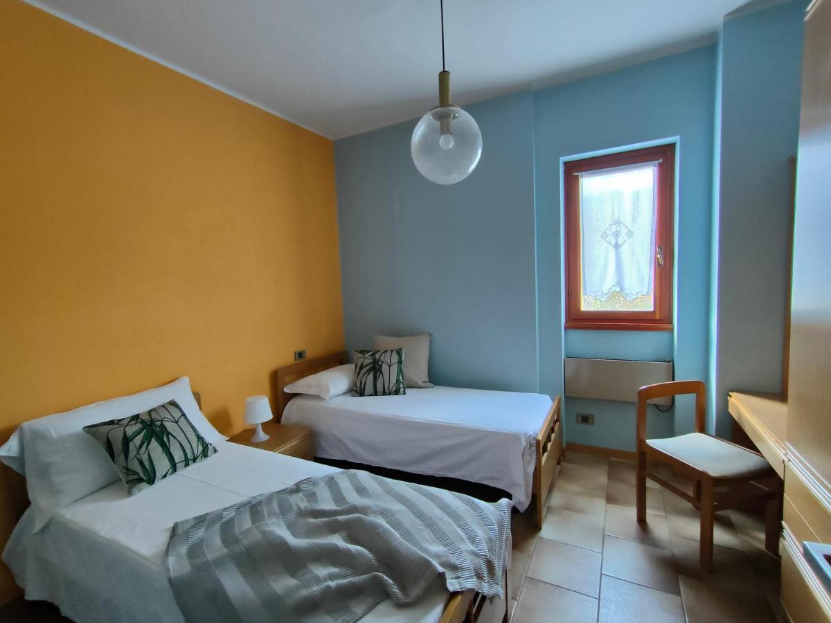 Iseolakerental- Casa Trentapassi Riva di Solto Bagian luar foto