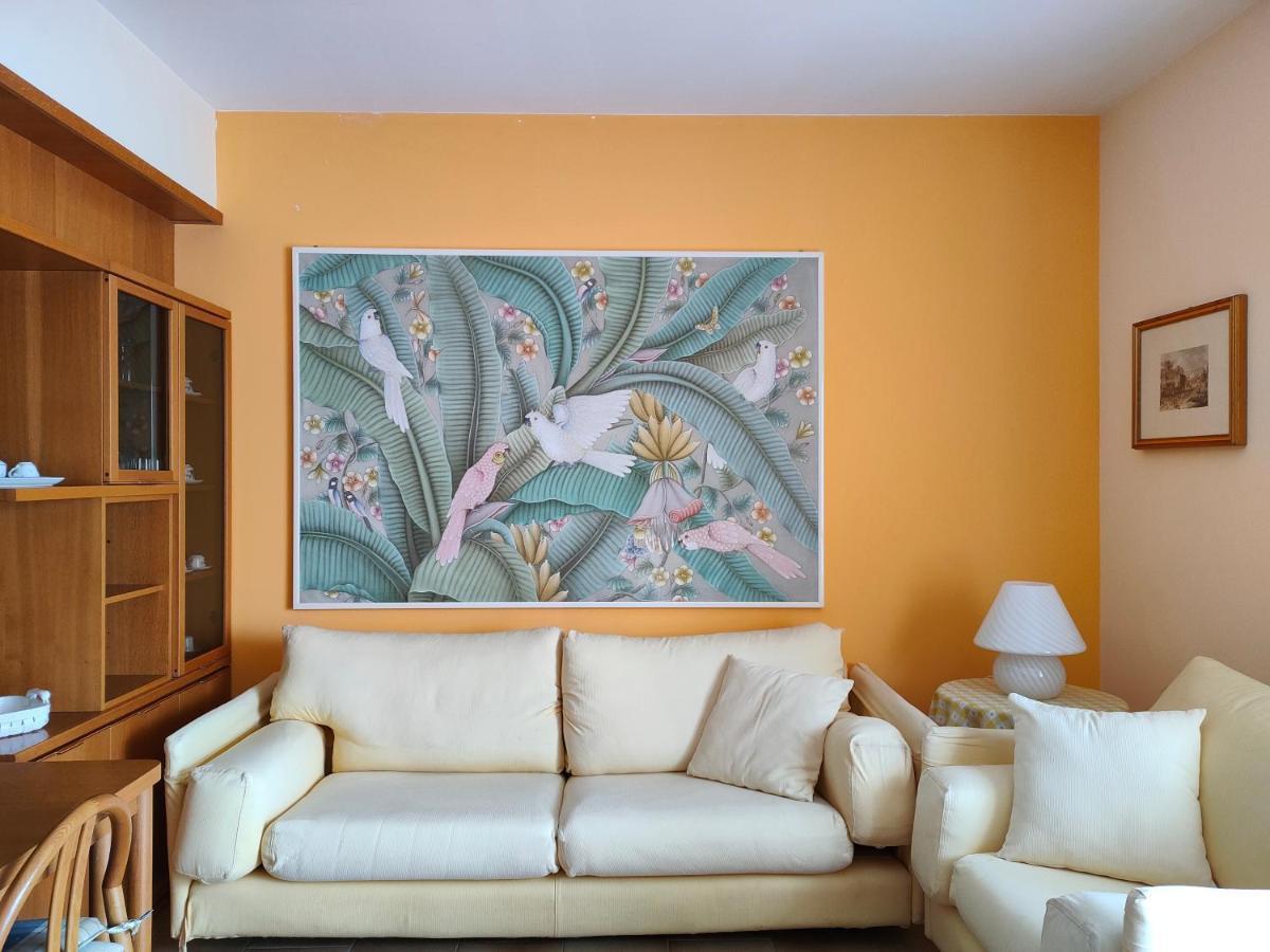 Iseolakerental- Casa Trentapassi Riva di Solto Bagian luar foto
