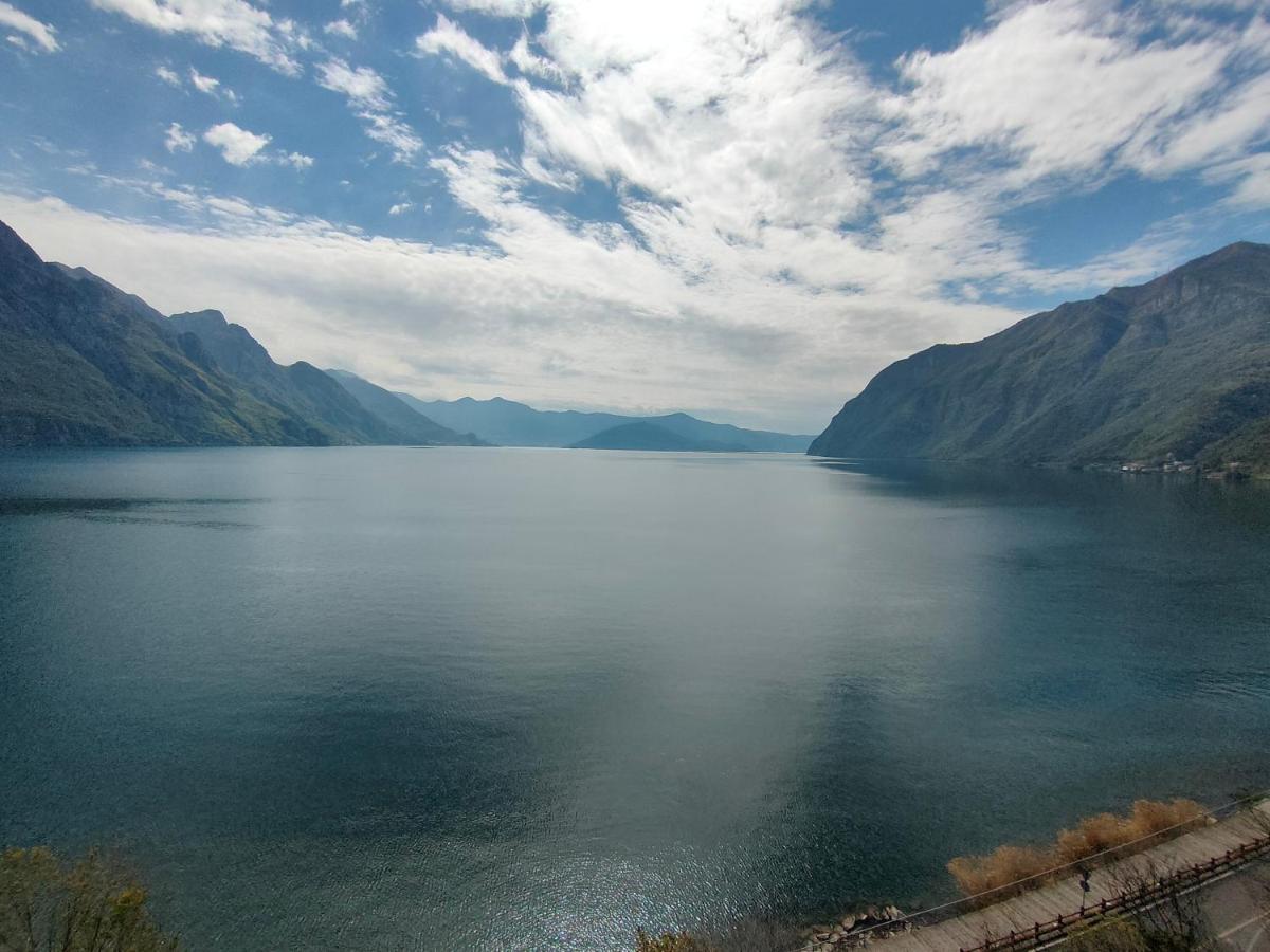 Iseolakerental- Casa Trentapassi Riva di Solto Bagian luar foto