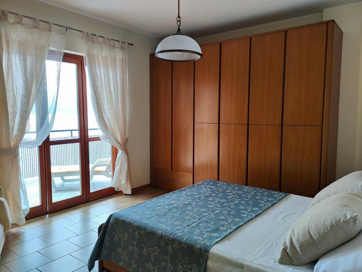 Iseolakerental- Casa Trentapassi Riva di Solto Bagian luar foto